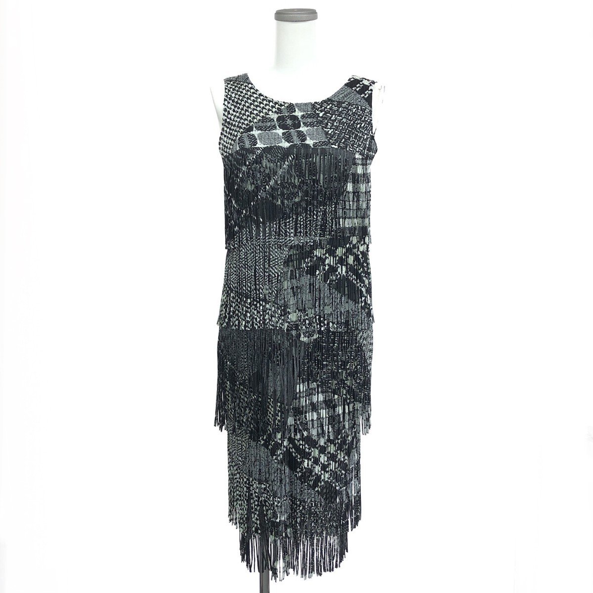 PLATTS PLEASE ノースリーブプリーツワンピース 中古・古着通販】PLEATS PLEASE (プリーツプリーズ) プリーツ