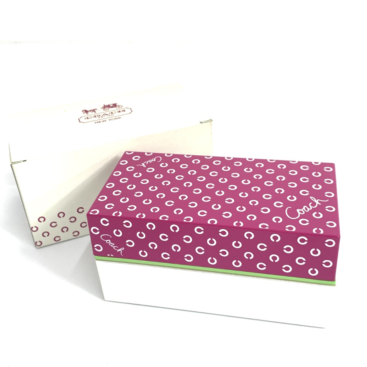 ⭐︎新品未使用⭐︎ プラダ PRADA お弁当箱 ランチボックス 大切な贈りもの。 | 食作家：園山真希絵オフィシャルブログ