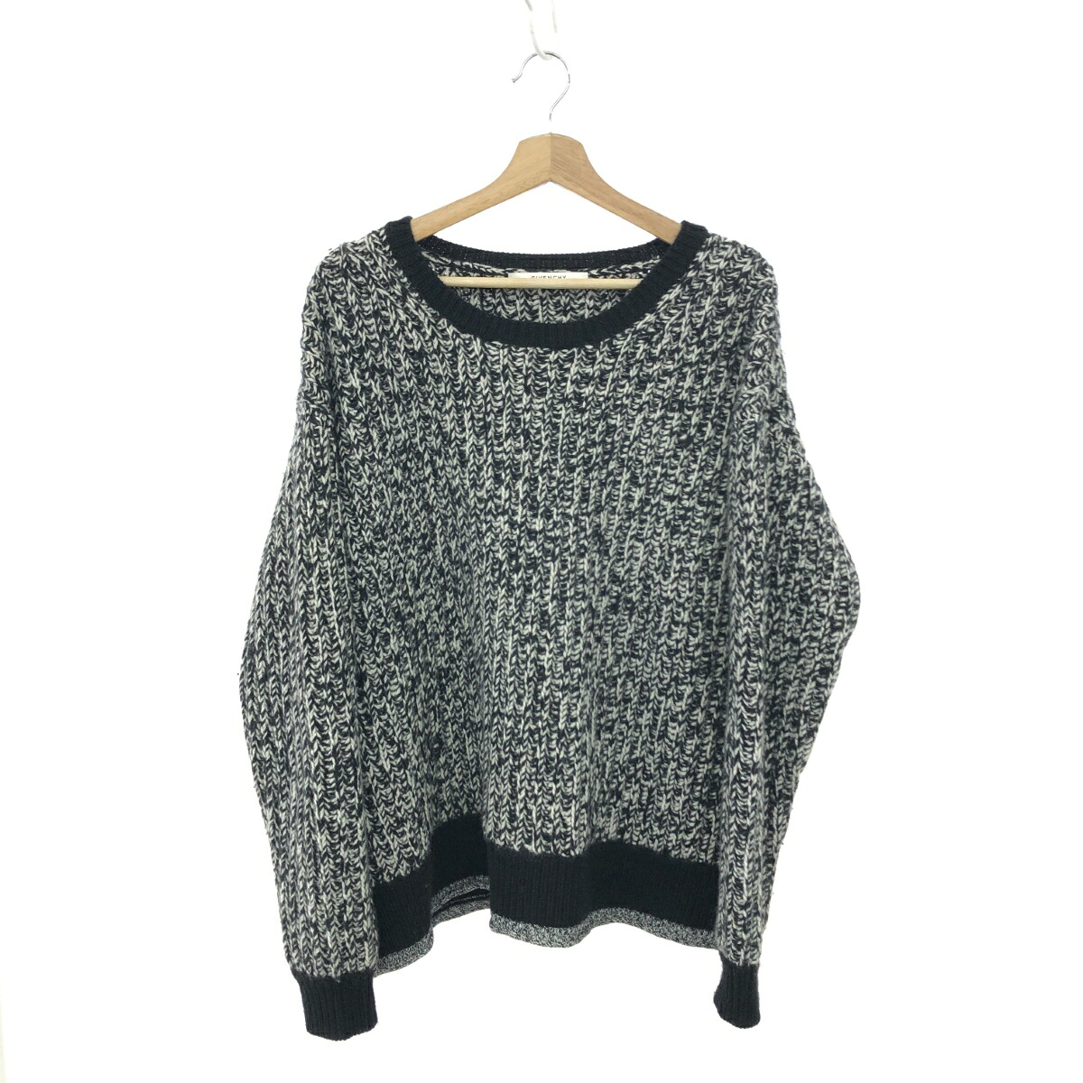 GIVENCHY ジバンシィ 長袖ニット 良好 サイズ:M BM908Q4Y3H ブラック/ホワイト メンズ【中古】|リサイクル ティファナ