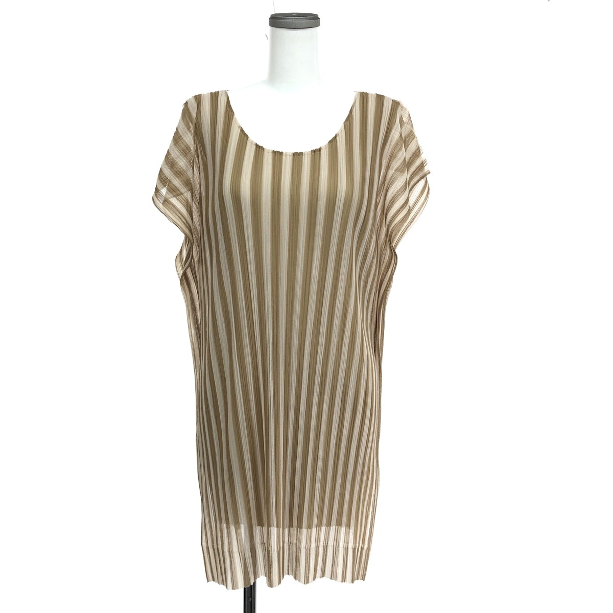 PLEATS PLEASE 筋目プリーズ  好ましい 大きさ:3     ベージュ レディース【中古】