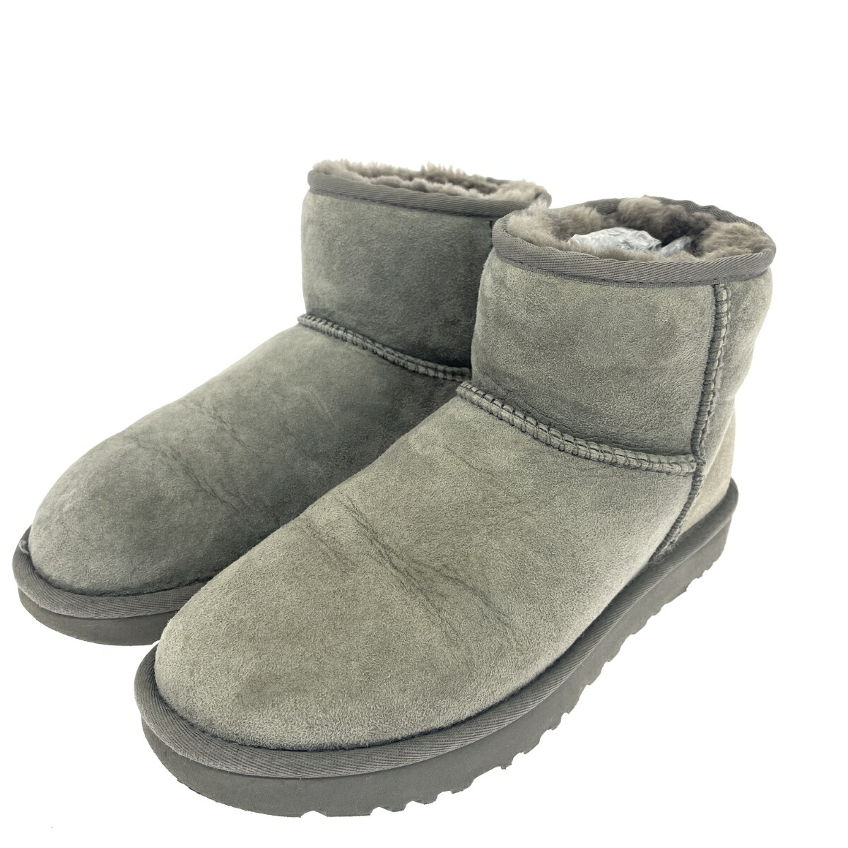 楽天市場】UGG アグ 【未使用〇定価2万3760円】5854 CLASSIC MINI