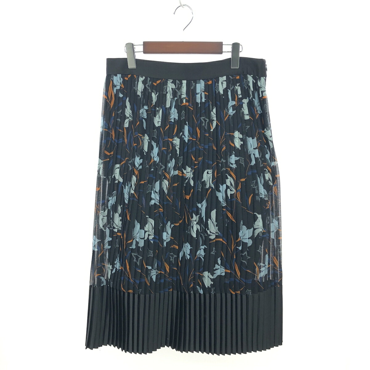 ★百貨店大売り出し客体商いもの★  MAX\u0026CO マックス\u0026コー 花柄プリーツロングスカート 未当て嵌める品 馬鹿でかい大きさ:48     黒いこと レディース【中古】