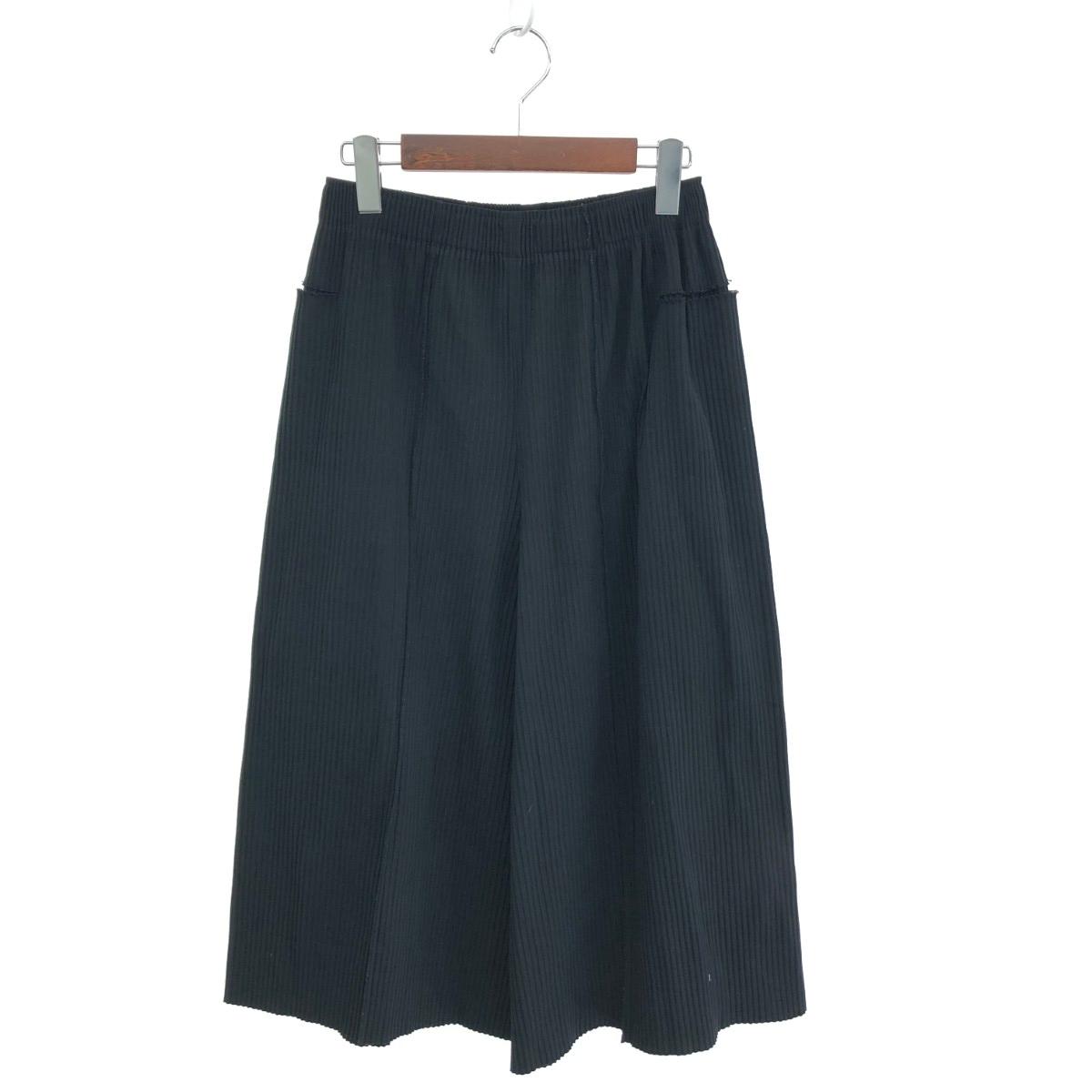 me isseymiyake ミーイッセイミヤケ クロップドパンツ 良好 プリーツ加工 MI12KF322 ブラック レディース【中古】
