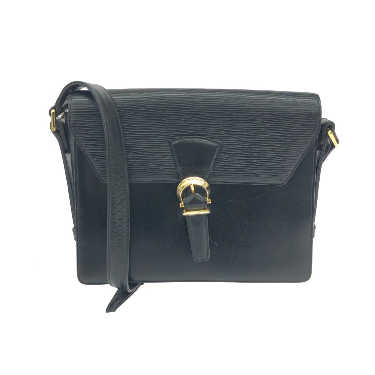Valentino Garavani ヴァレンティノガラバーニ ショルダーバッグ ロゴ金具　エピレザー ヴィンテージ ブラック レディース【中古】