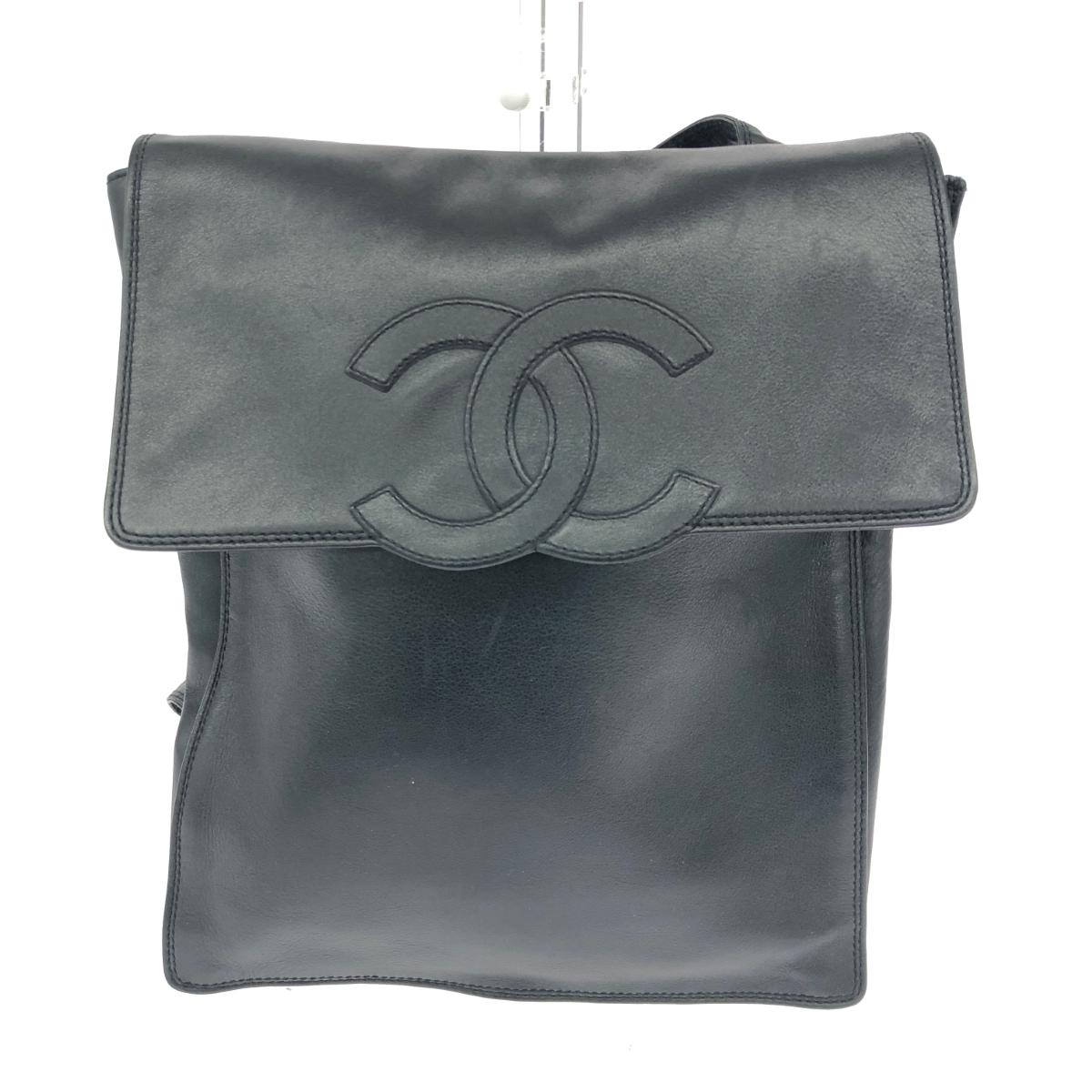 CHANEL シャネル 真四角背嚢   ココマーク/子ヒツジひと肌/黒いこと     【中古】