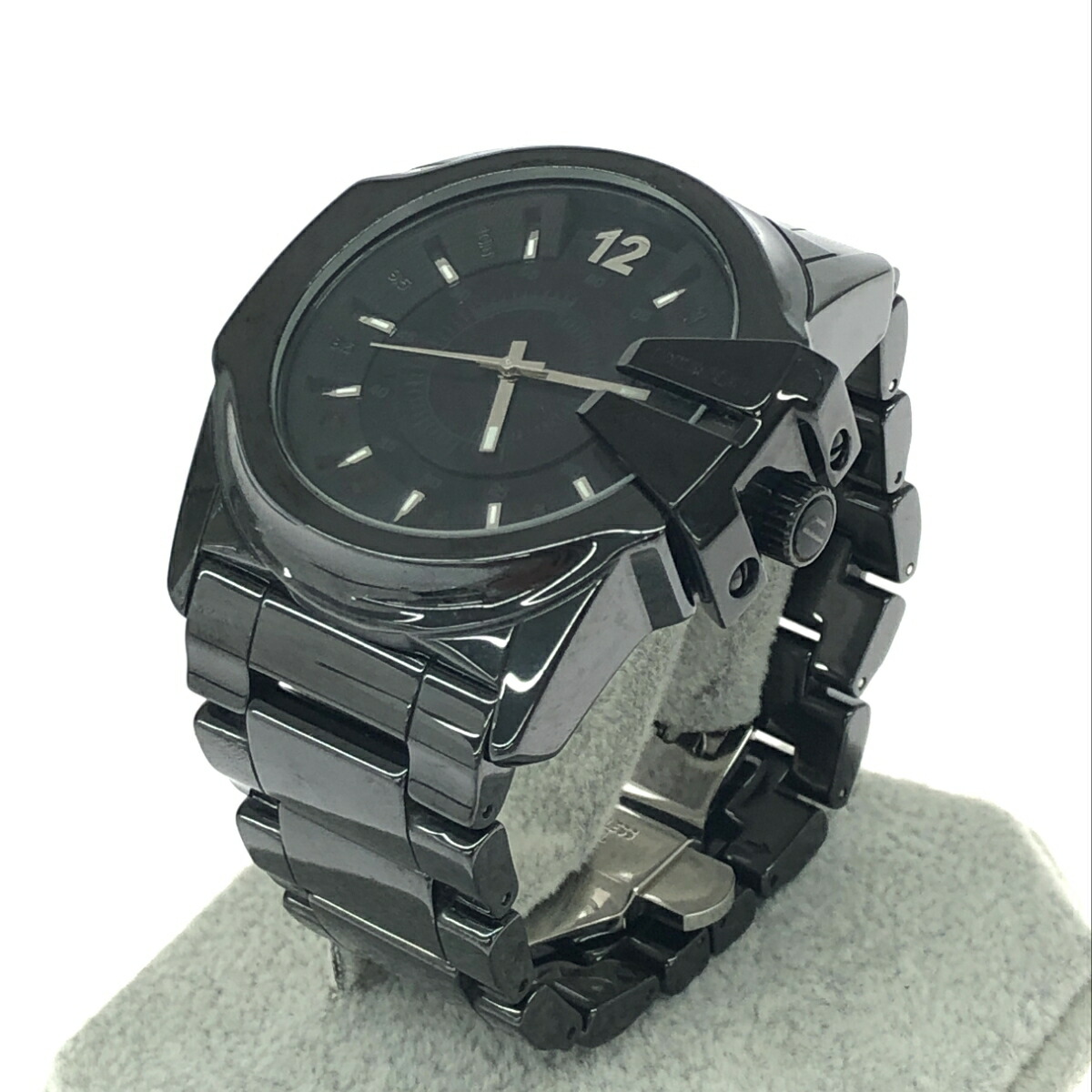 DIESEL ディーゼル 石英ウオッチ 好ましい  陶器製 DZ1516   黒いこと メンズ【中古】
