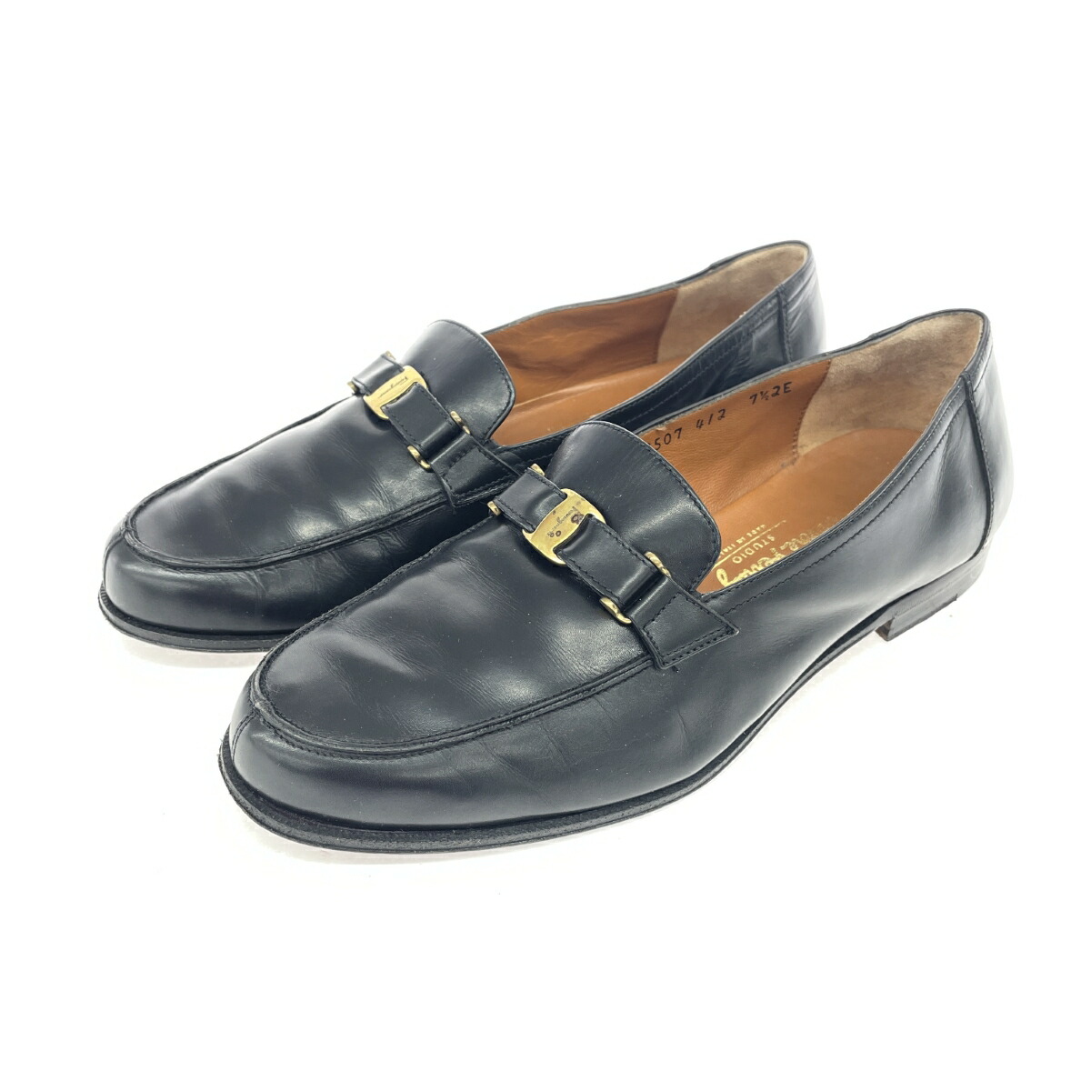 Salvatore Ferragamo サルヴァトーレフェラガモ 置き目毛皮 ヴァラ  書きあらわす大きさ:7 1/2 なめし革    黒いこと メンズ【中古】