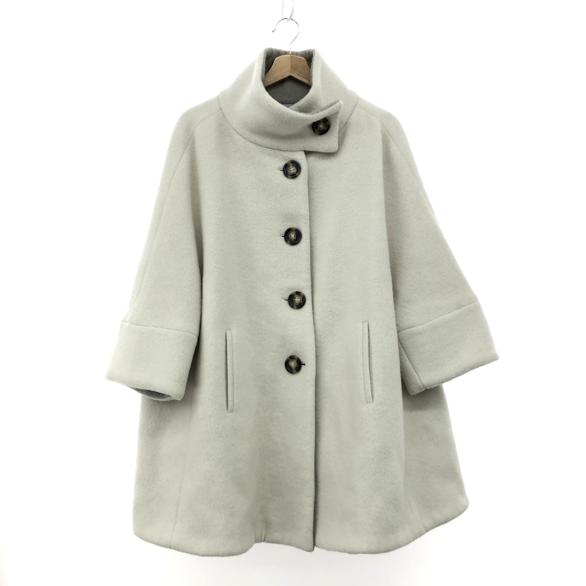 ARMANI COLLEZIONI アルマーニ コレッツォーニ スタンドカラーコート 良好 サイズ:38 ウールアルパカ ホワイト レディース【中古】