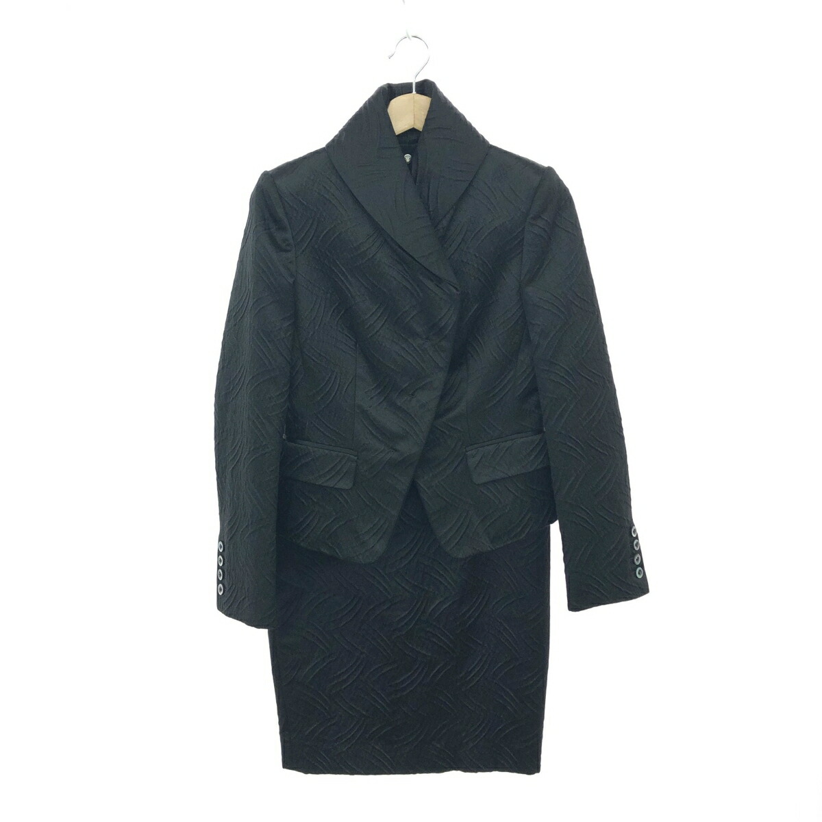 Salvatore Ferragamo サルヴァトーレフェラガモ セットアップ 良好 38 シェルボタン/ヴィンテージ/ジャケット×スカート ブラック 【中古】