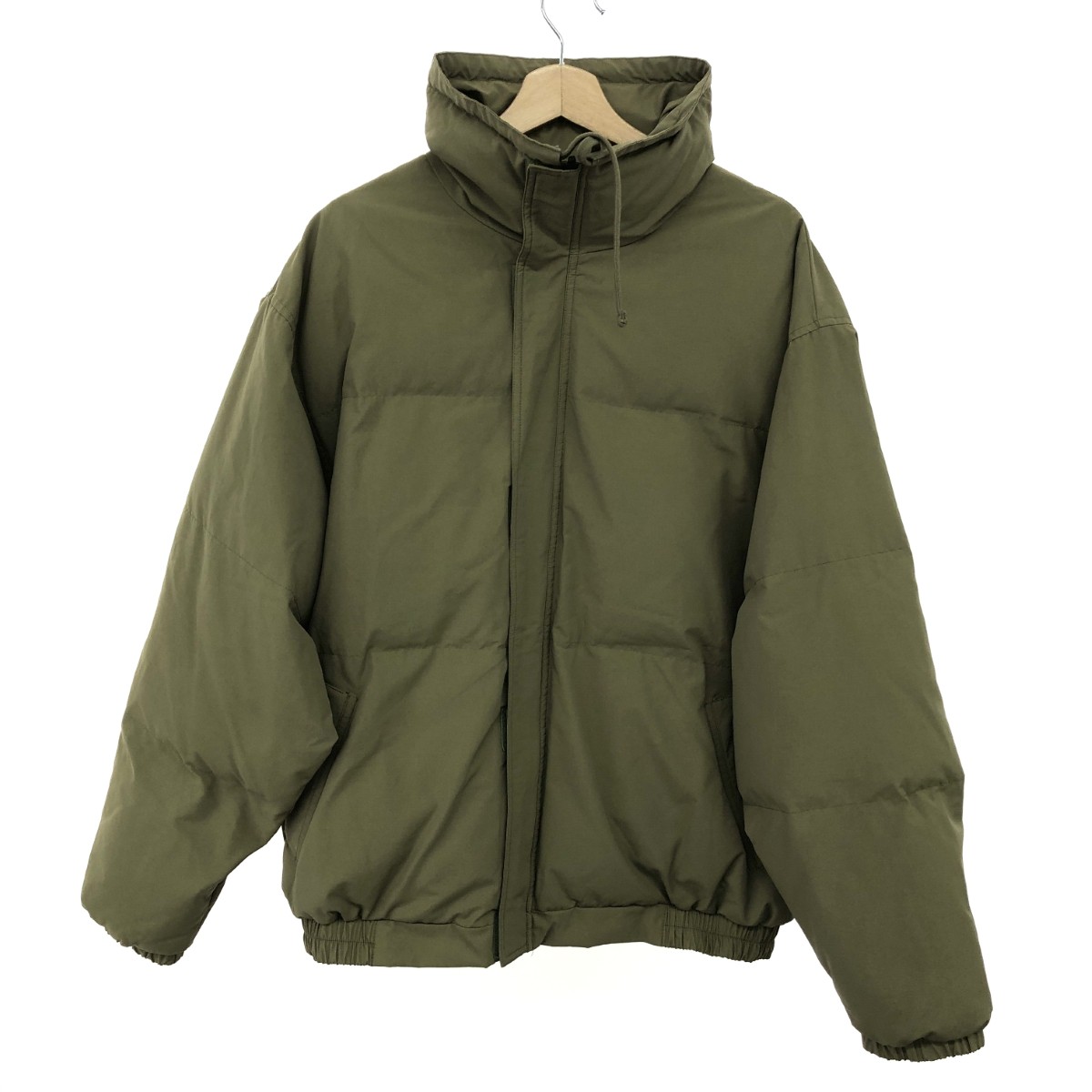 ESSENTIEL エッセンシャル パファージャケット 好ましい 大きさ:M ジップアップ/比翼/照明ランプ色つや    カーキ メンズ【中古】