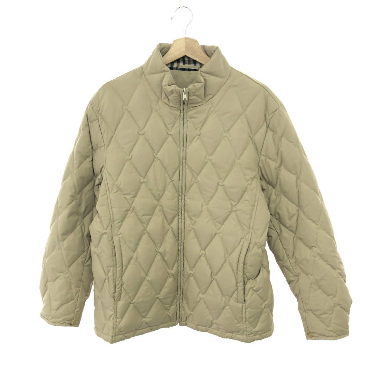 Aquascutum アクアスキュータム キルティングダウンジャケット  大きさ:M ジップアップ    ベージュ メンズ【中古】