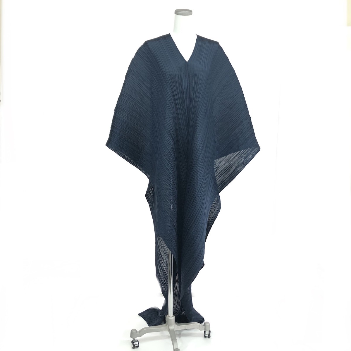 PLEATS PLEASE 筋目プリーズ うつり変わりデザインプリーツジャケット 思わしい 大きさ:F  PP444-AD341   米国海軍 レディース【中古】