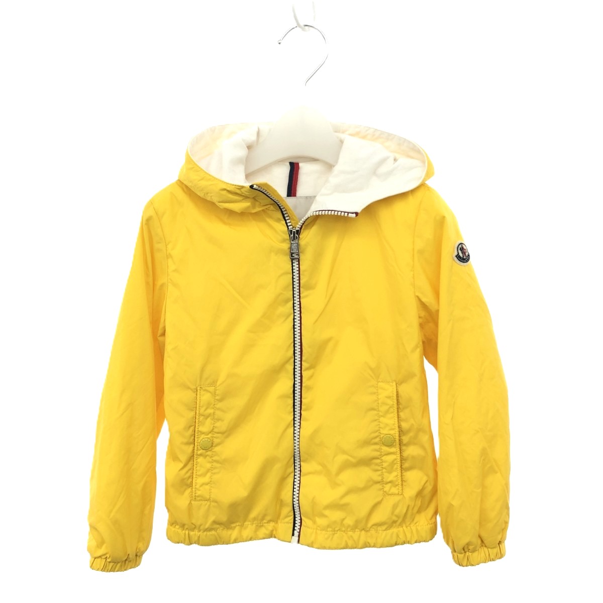 MONCLER モンク軌跡 ナイロン上衣/URVILLE 思わしい 大きさ:120珊 6歳 ロゴタイプ紋章/ボンネット    黄色 キッズ【中古】
