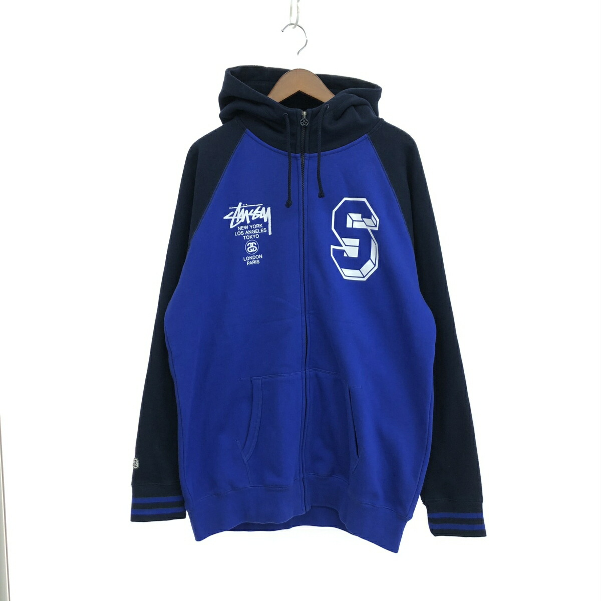 STUSSY ステューシー ジップアップパーカー 好ましい 大きさ:XL ボンネット/裏地フリース/刷り上げる    米国海軍/青み メンズ【中古】