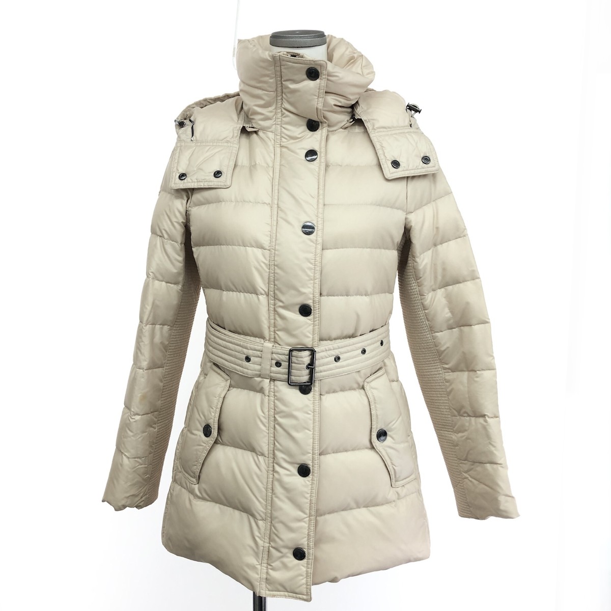 BURBERRY LONDON バーバリーロンドン 落ち込む上衣 好ましい 大きさ:38  内ノバチェック   ベージュ レディース【中古】