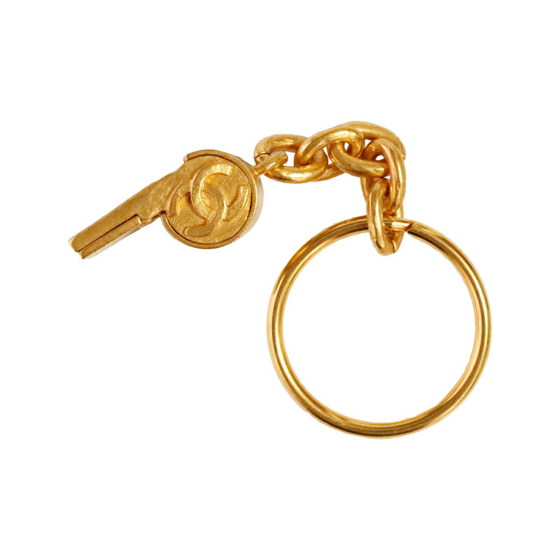シャネル　ヴィンテージ　ホイッスルチャーム CHANEL シャネル ホイッスル 笛 キーホルダー ゴールド 95P