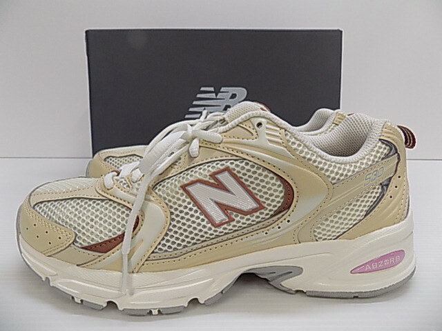 【中古】New balance for emmi ニュー平衡にする エミ 別注 MR530EMS スニーカー レディース 24.5珊 ピーカンナッツカラー ベージュ サクラ色 心地よい スポーティ 駈けっくら 春 夏