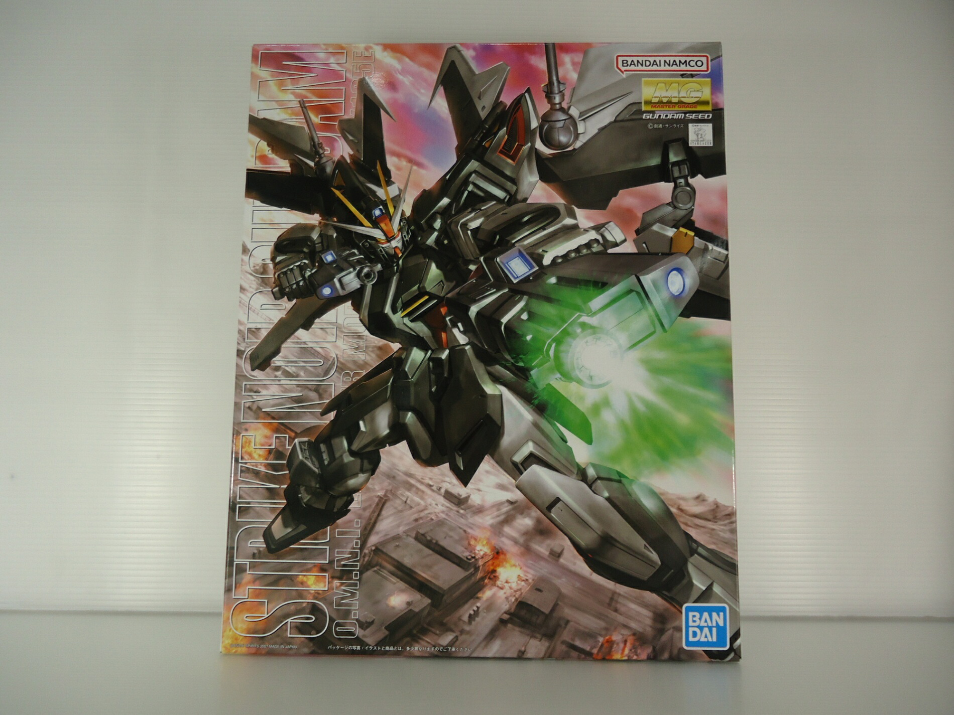 【中古品】プラモデル 1/100 MG GAT-X105E ストライクノワールガンダム / 劃策下士官兵火器防波堤SEED / 開封品未精神的な統合/
