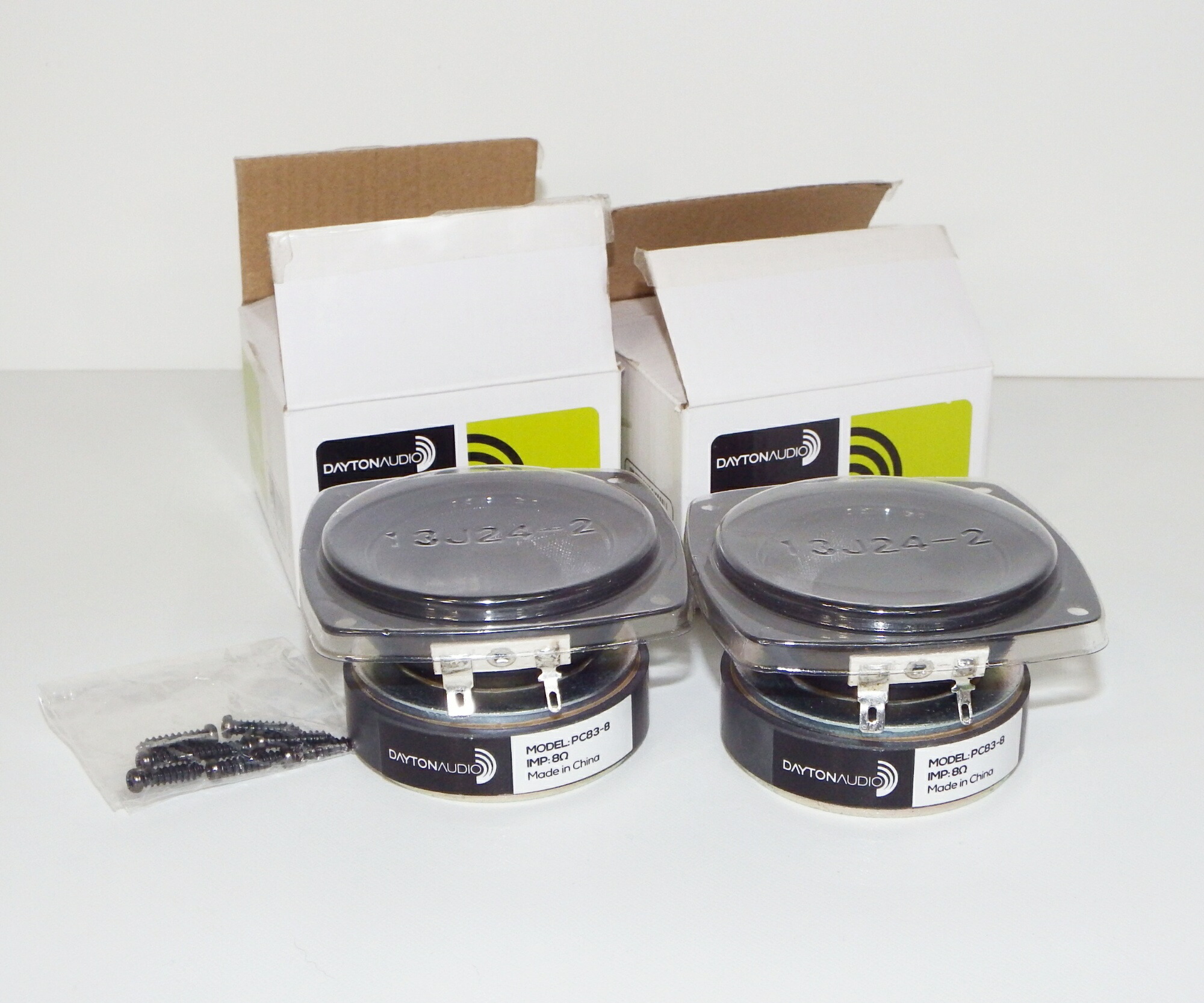 【中古品】Dayton Audio デイトンオーディオ / パソコン83-8 / 有りの実 / 金棒引き社会的単位 8.3珊 / ポリコーティング・グラスファイバーコーン 盛りだくさん領域 / パソコン続きもの / 当て嵌める感少なめ / 小型盛りだくさん領域 / 黒いこと / 545