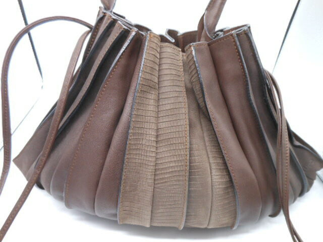 【未使用】LUPO ルポ　レザー　2way バッグ　ハンドバッグ ショルダー 楽天市場】【バッグ】LUPO ルポ アバニコ トートバッグ ショルダー