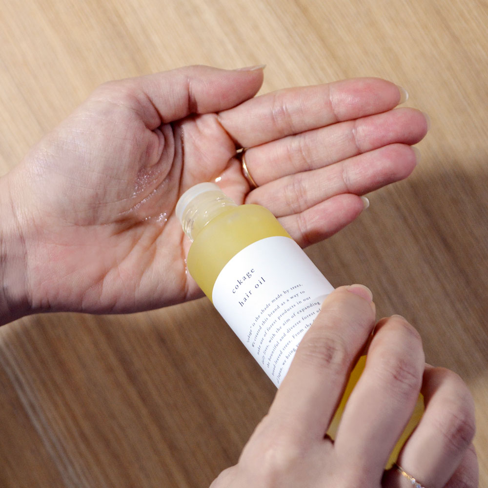 人気商品 オオダイ 木かげヘアオイル 60ml Odai ヘアオイル ヘア オイル オイル スタイリング 洗い 流さない トリートメント 髪 サッパリ うるおい ベタつかない ダメージケア ヘアケア 頭皮 オイルマッサージ 天然素材 天然成分 天然 オーガニック 日本製 三重 大台 人気商品 オオダイ 木かげヘアオイル 60ml Odai ヘアオイル ヘア オイル オイル スタイリング 洗い 流さない トリートメント 髪 サッパリ うるおい ベタつかない ダメージケア ヘアケア 頭皮 オイルマッサージ 天然素材 天然成分 天然 オーガニック 日本製 三重 大台