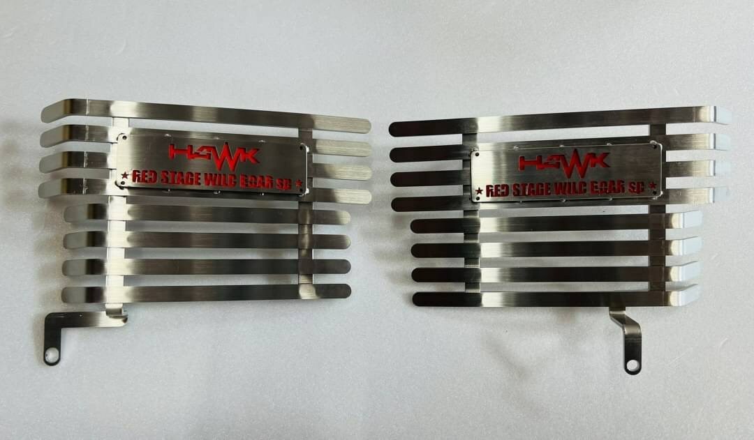 REDSTAGE GS400用エンジンフィンカバーステンレスGS400改 ロゴ赤 REDSTAGE GS400用エンジンフィンカバーステンレス製 GS400ロゴ赤