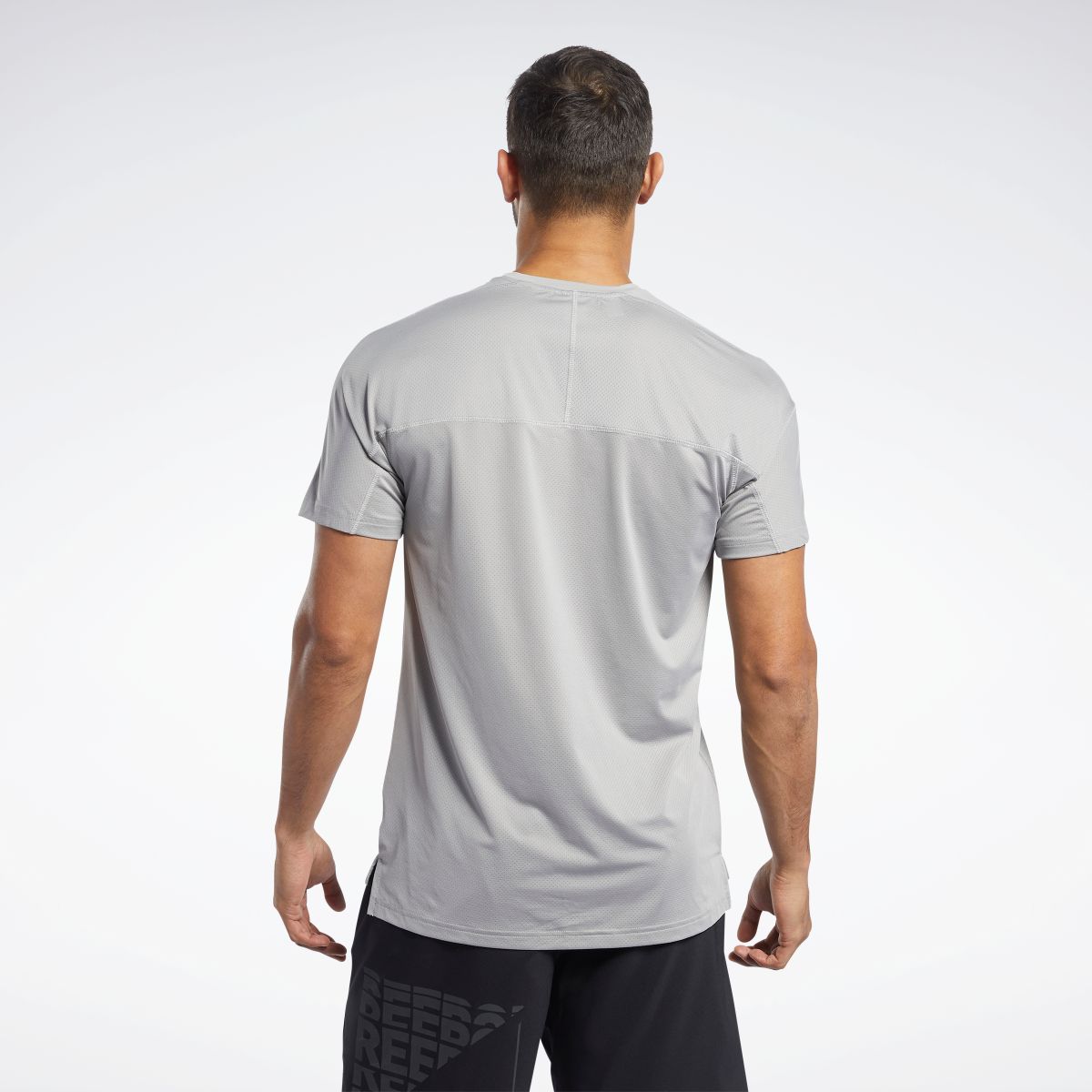reebok ac graphic move tee