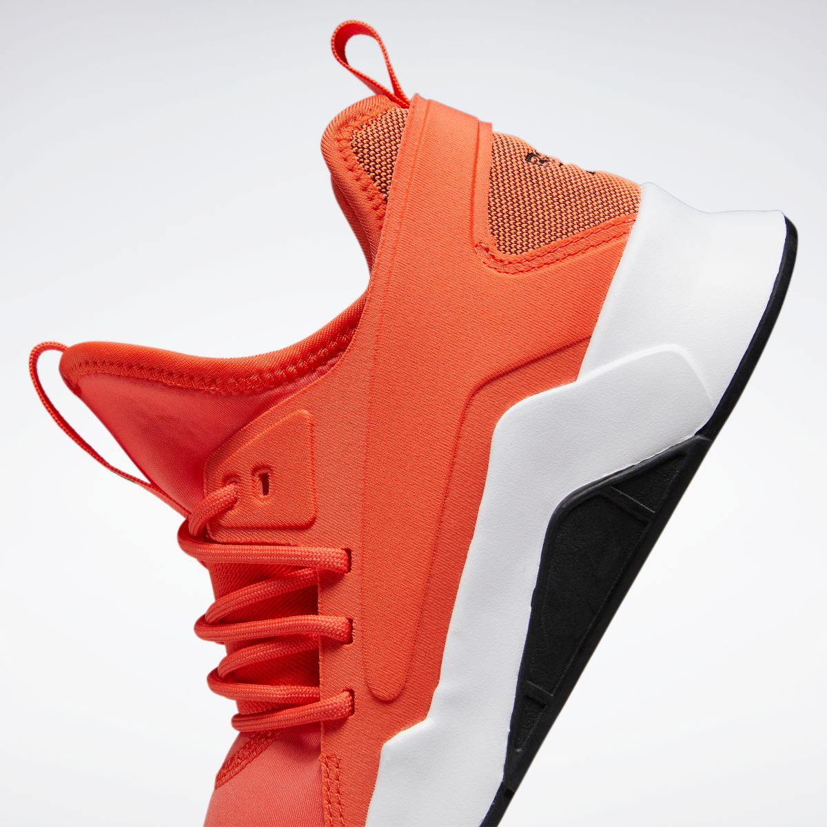 reebok training guresu sneakers