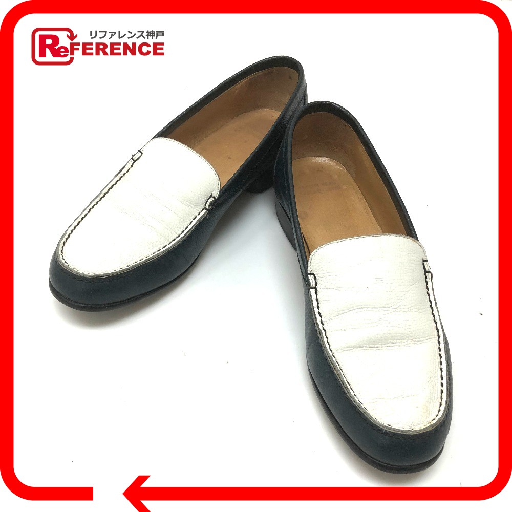 AUTHENTIC HERMÈS By color loafers Shoes Other Navy/White Leather