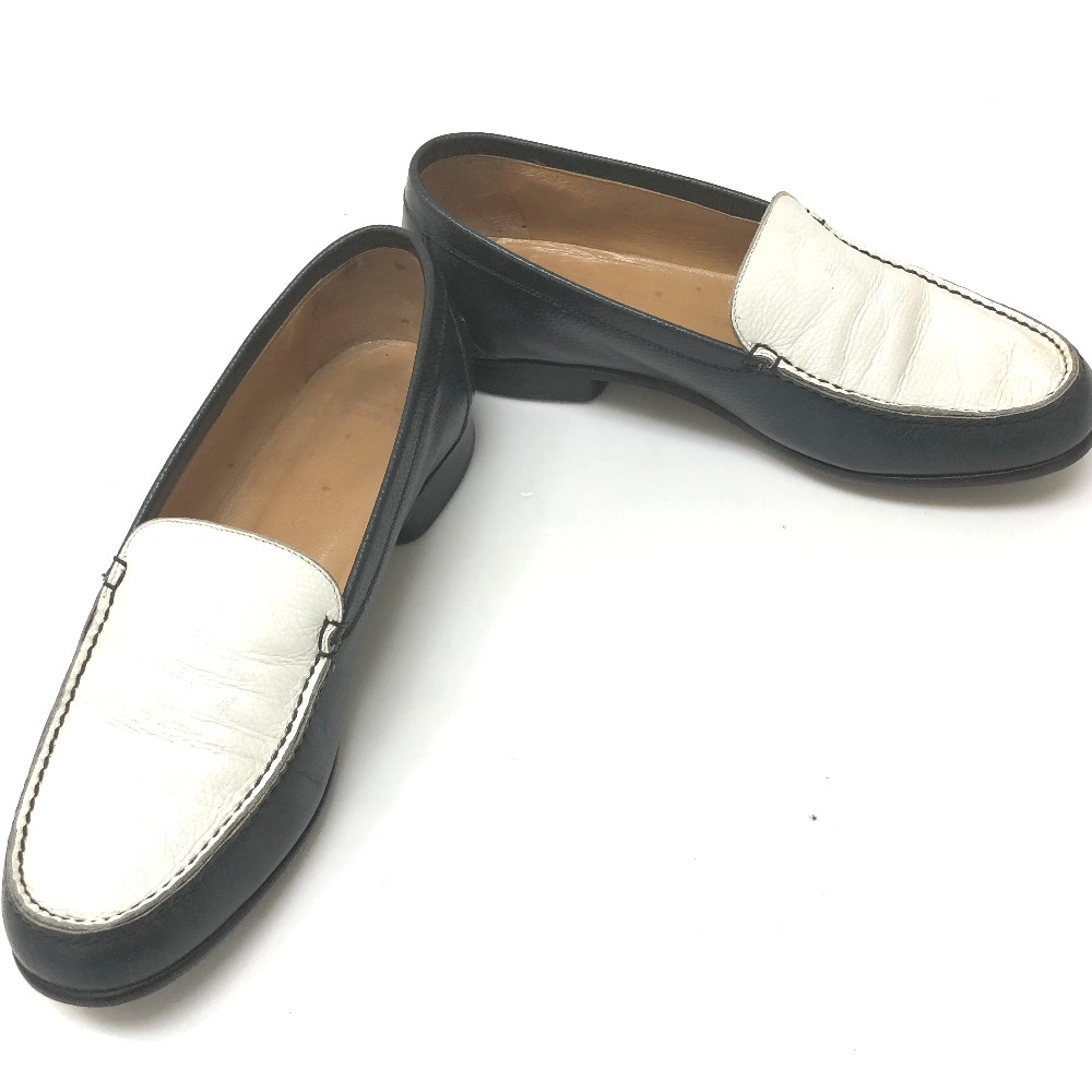 AUTHENTIC HERMÈS By color loafers Shoes Other Navy/White Leather