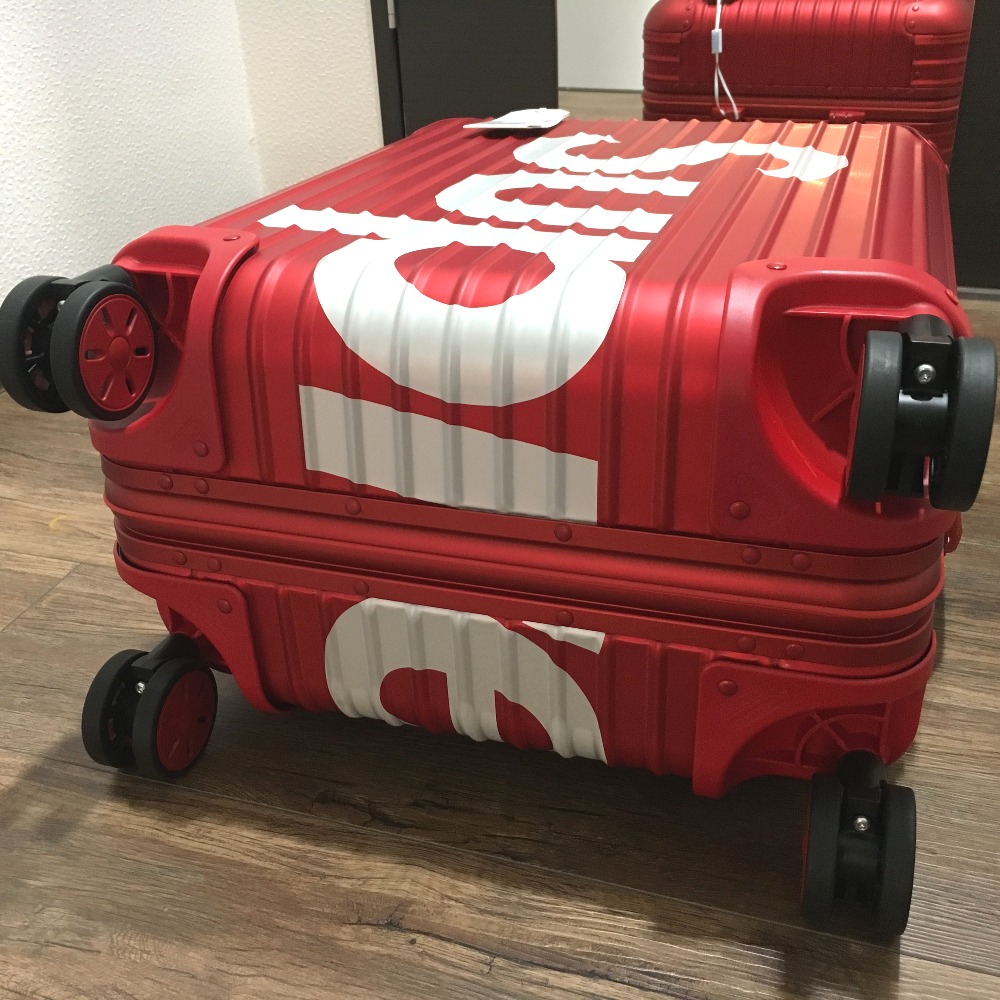 supreme rimowa retail