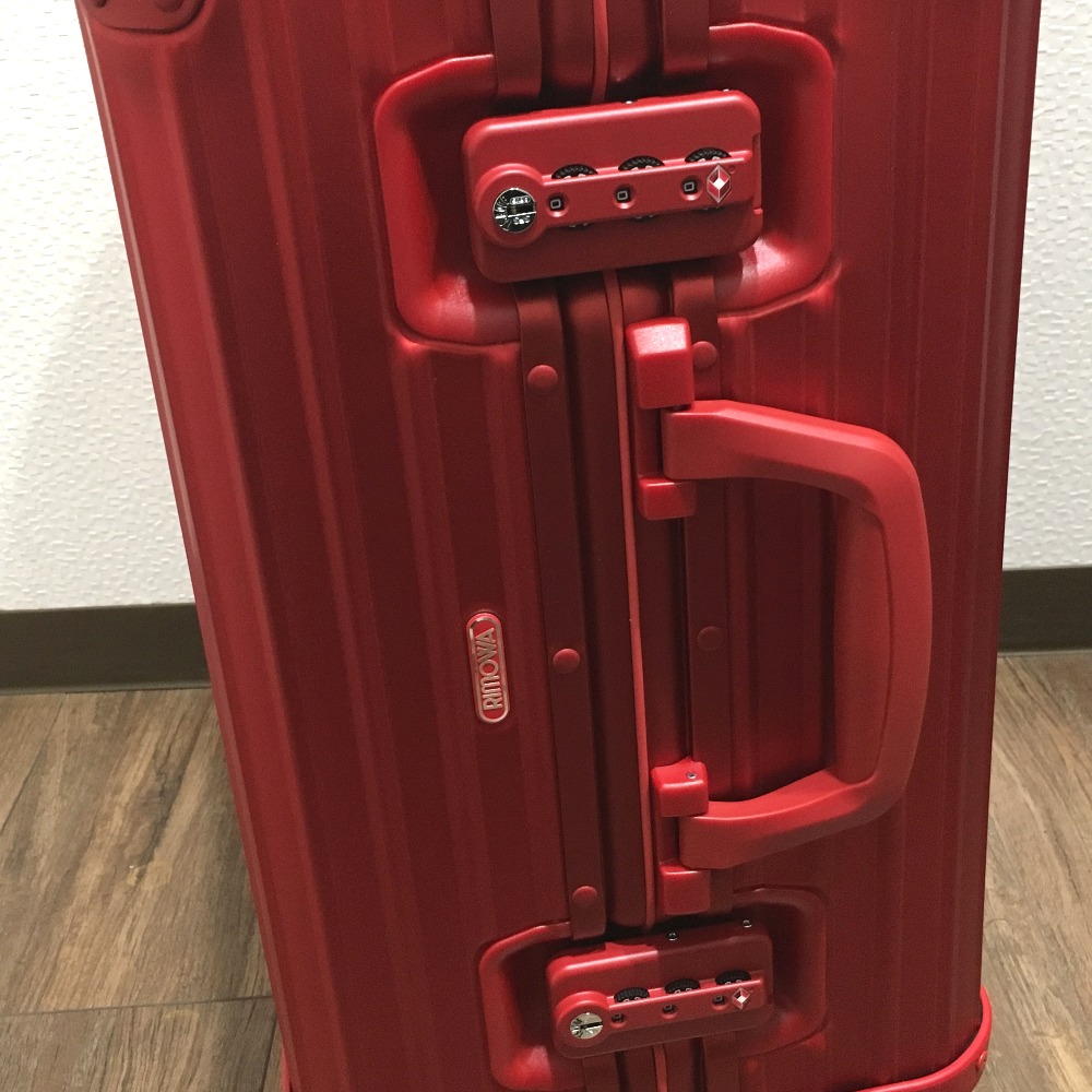 supreme rimowa retail