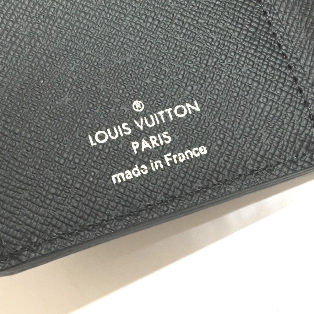 black supreme wallet