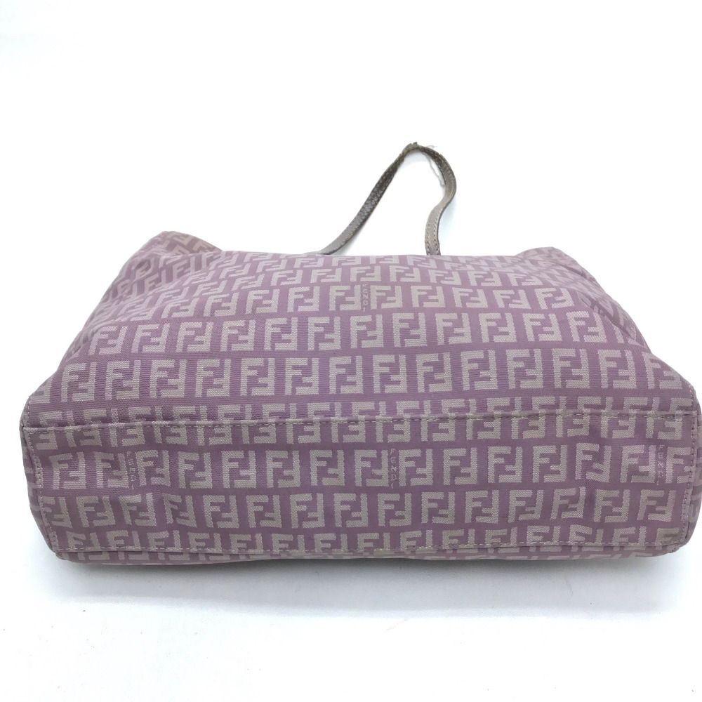BRANDSHOP REFERENCE: AUTHENTIC FENDI Zucca pattern vintage Tote Bag Shoulder Bag Light Purple ...
