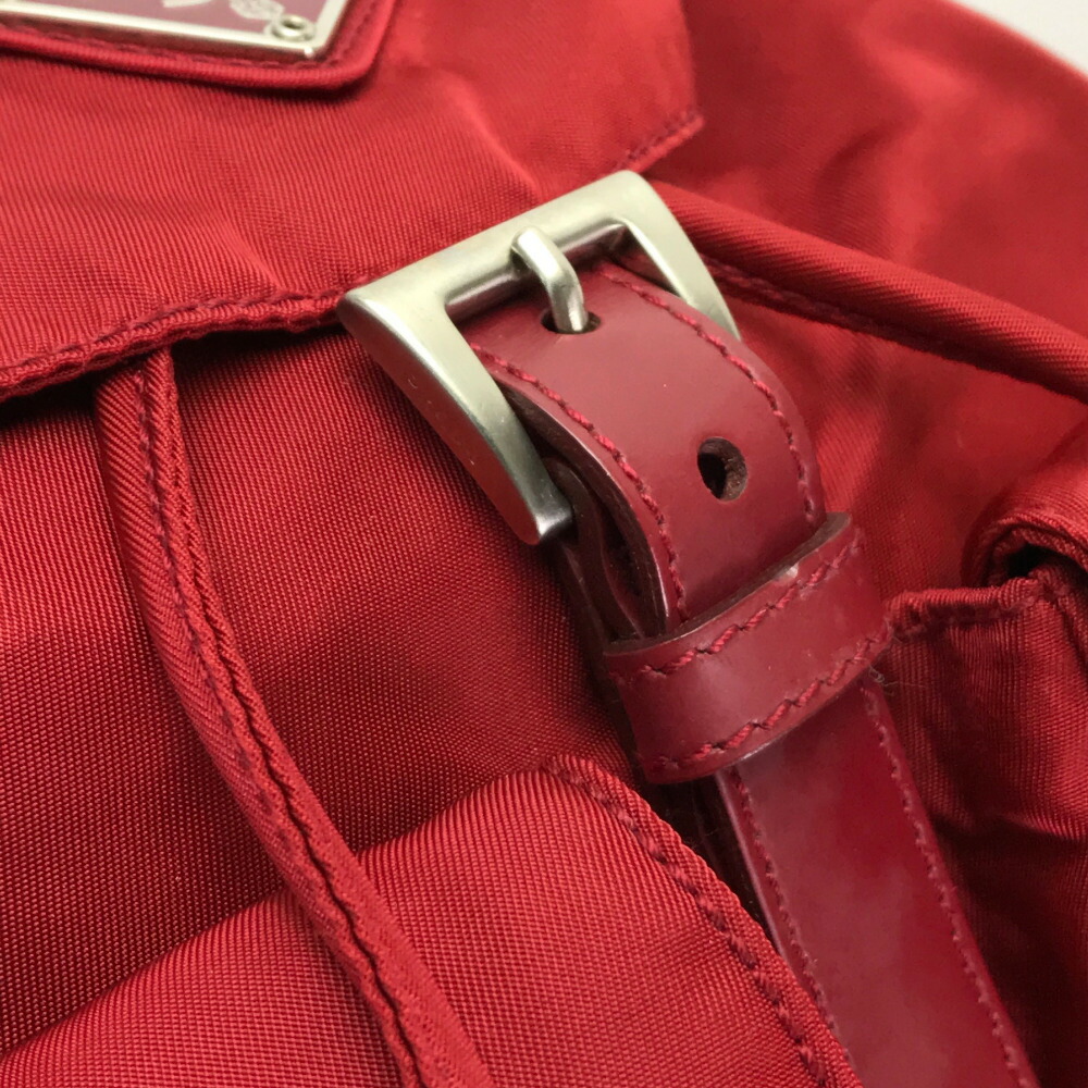 Prada 財布 プラダ リュックサック バックパック ロゴプレート メンズ レディース バッグ リュック デイパック レア物 ナイロン レザー レッド レディース 中古 ブランドショップ リファレンス Prada 財布 プラダ リュックサック バックパック ロゴプレート メンズ レディース バッグ リュック デイパック レア物 ナイロン レザー レッド レディース 中古 ブランドショップ リファレンス