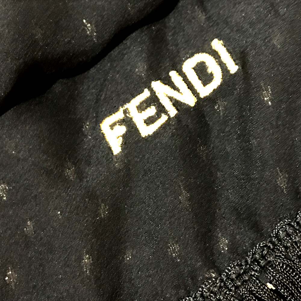 Fendi その他 マフラー スカーフ 中古 フェンディ エルメス リファレンス タグ有 Louis ラメ入り シルクショール 腕時計 Rolex マフラー Gucci レディース シルク100 グッチ ブラック ゴールド レディース 中古 中古 ブランドショップ リファレンス 中古 中古