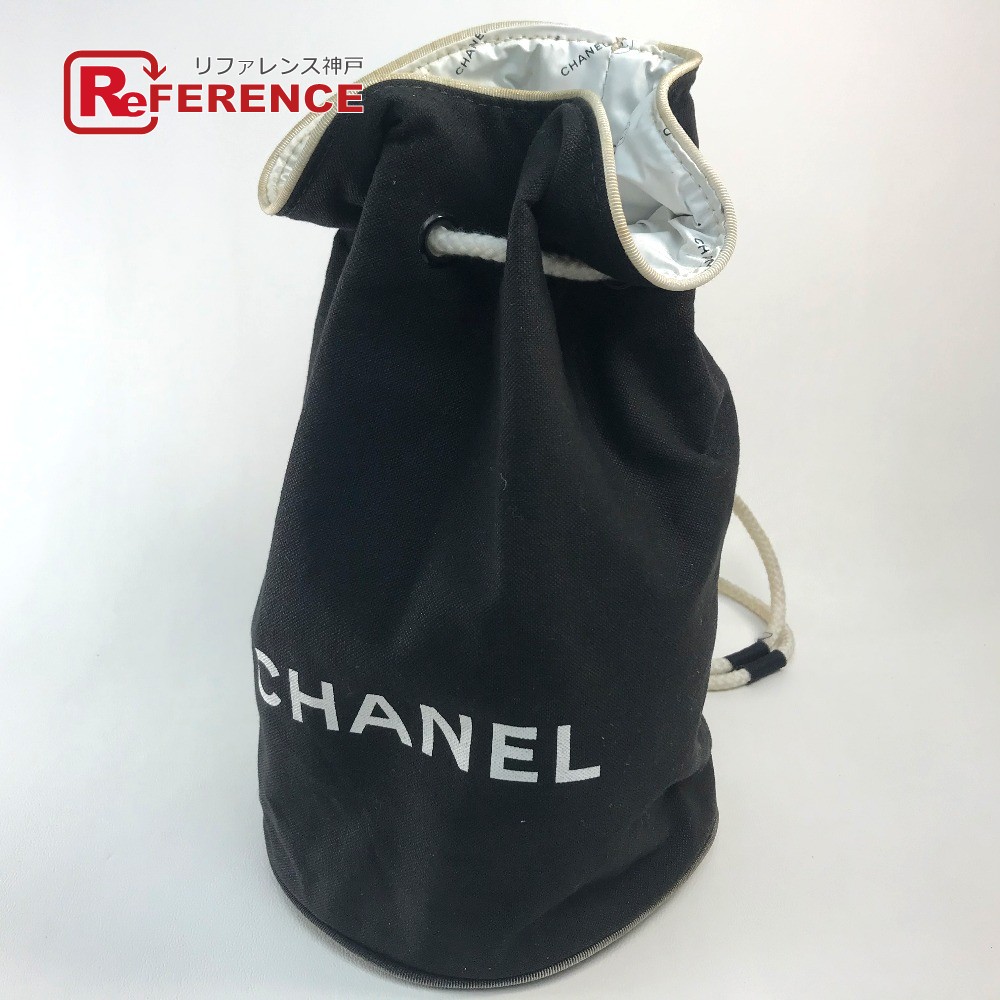 Chanel シャネル ノベルティ ミニバッグ ナップサック プールバッグ ショルダーバッグ キャンバス ビニール レディース ブラック ホワイト 中古 Mozago Com