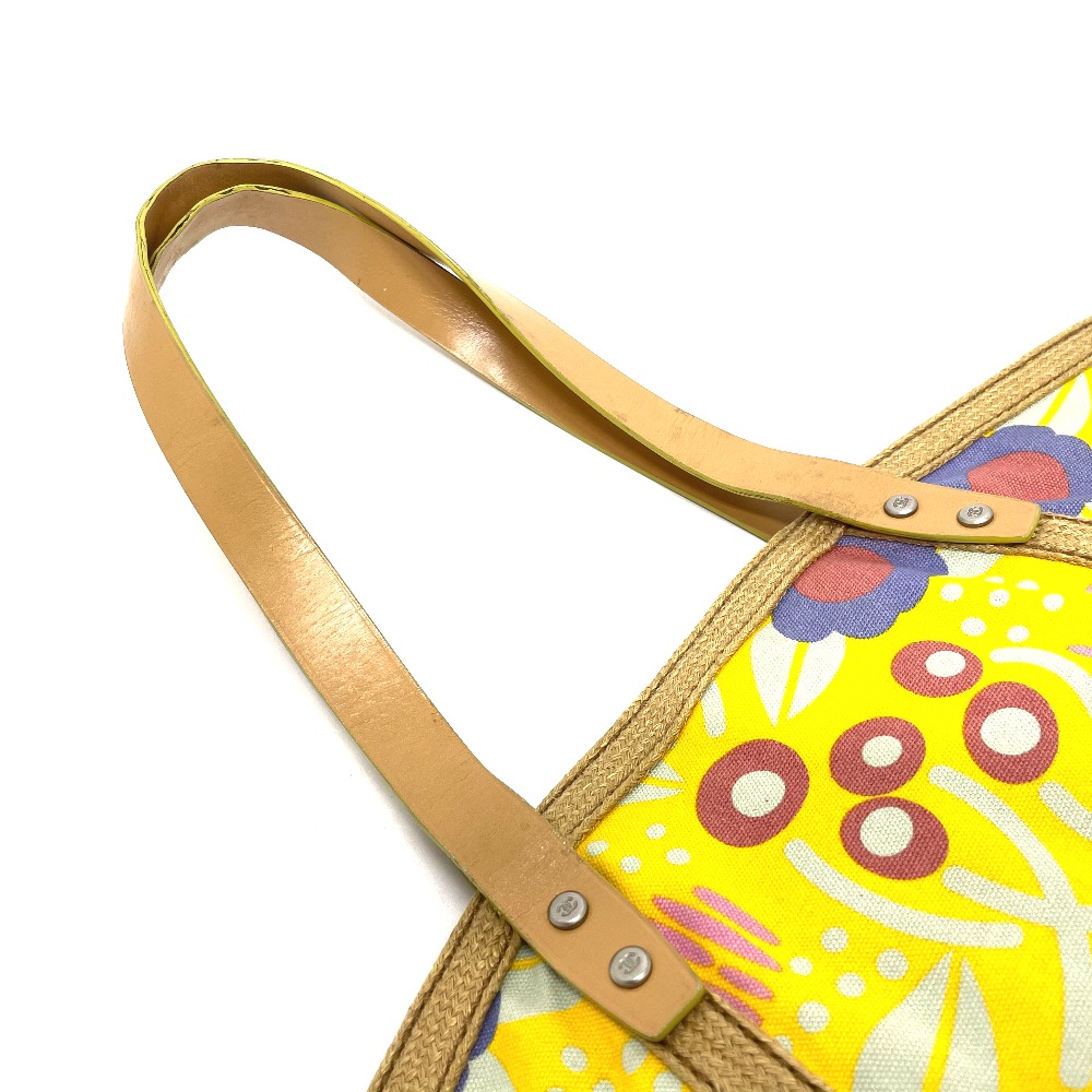 中古 黄 ブランド 華やか Chanel トートバッグ オシャレ デイリー 花柄 Chanel シャネル トートバッグ あす楽対応 送料無料 Chanel シャネル Ccココマーク フラワーモチーフ 花柄 肩掛け トートバッグ レザー キャンバス レディース イエロー 中古 ブランドショップ