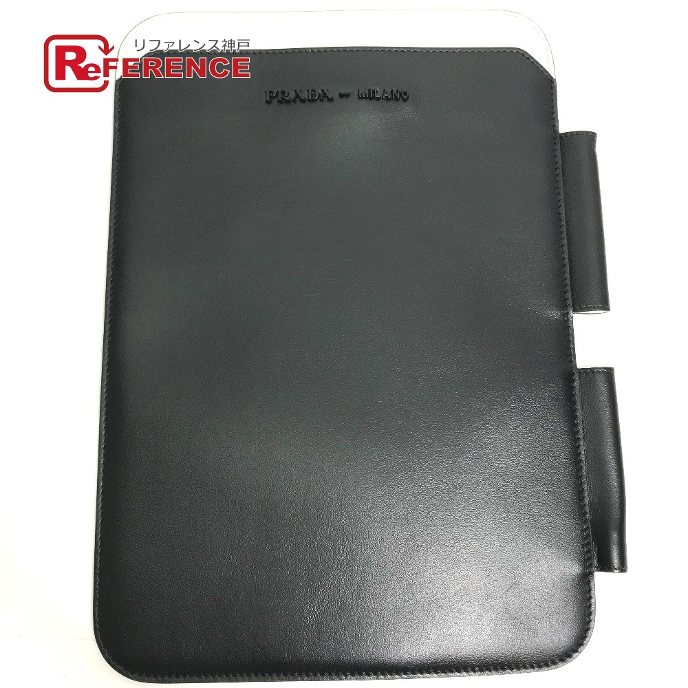PRADA ブラックレザー iPad miniケース PRADAのフリマアイテム一覧