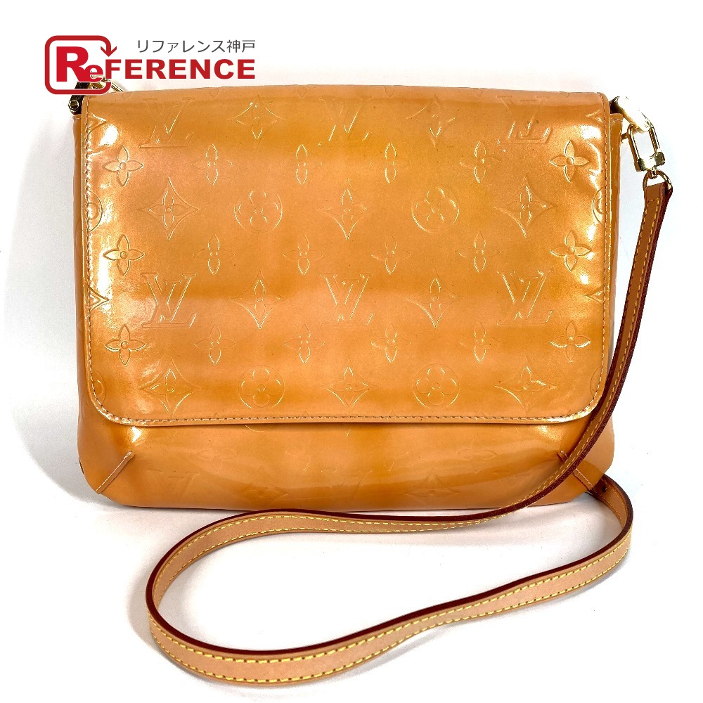 LOUIS VUITTON ルイヴィトン  M91070 モノグラムヴェルニ トンプソン 表どおり 肩かけ 嚢 下げ翼 ショルダーバッグ モノグラムヴェルニキャンバス  レディース マシマロサクラ色 サクラ色 【中古】