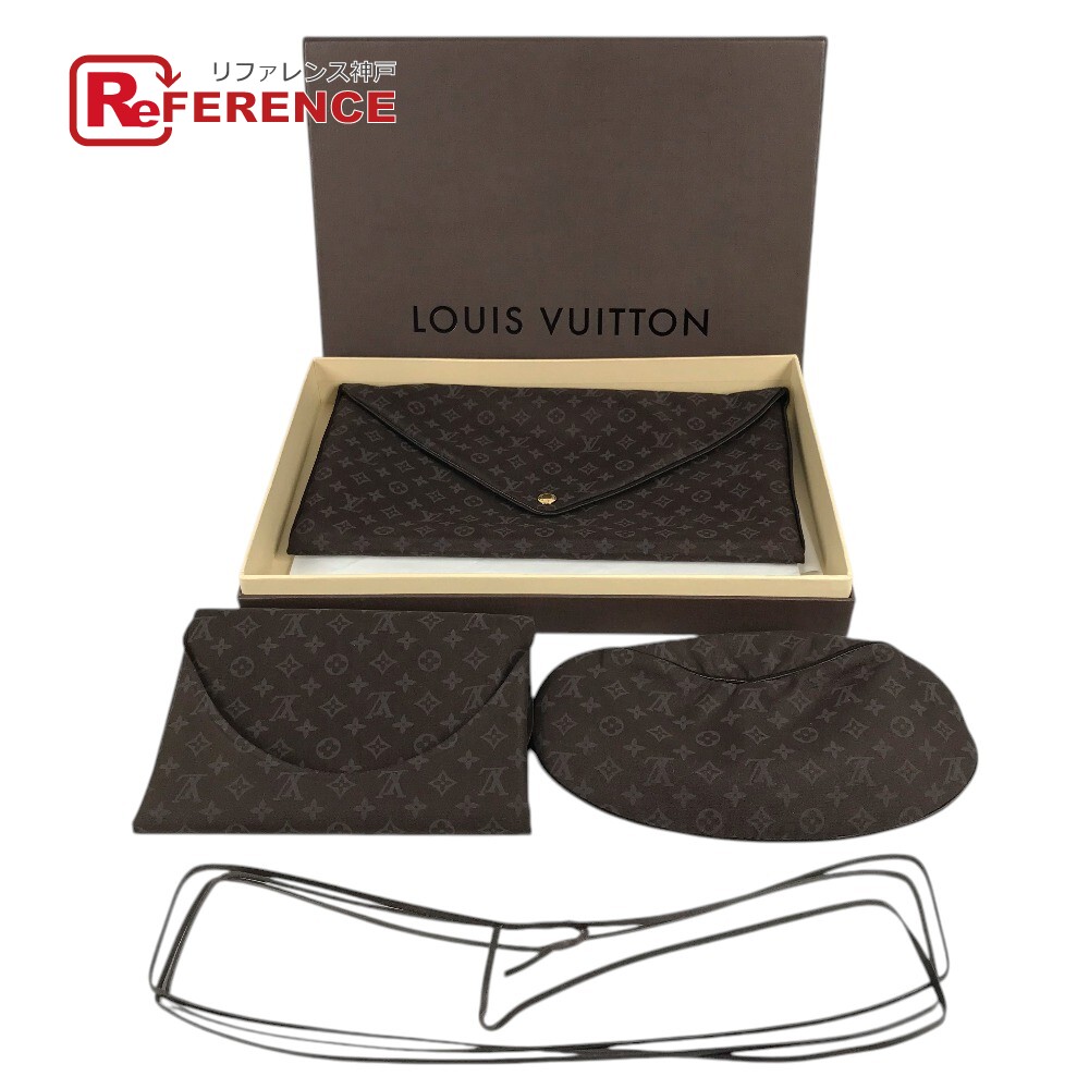 LOUIS VUITTON ルイヴィトン M99204 2005年VIP限定 トラベルセット ヴォヤージュキット アイマスク&ネックピロー＆ポーチ 3点セット 旅行 トラベルケース ナイロン ユニセックス ブラウン 【中古】｜ブランドショップ　リファレンス