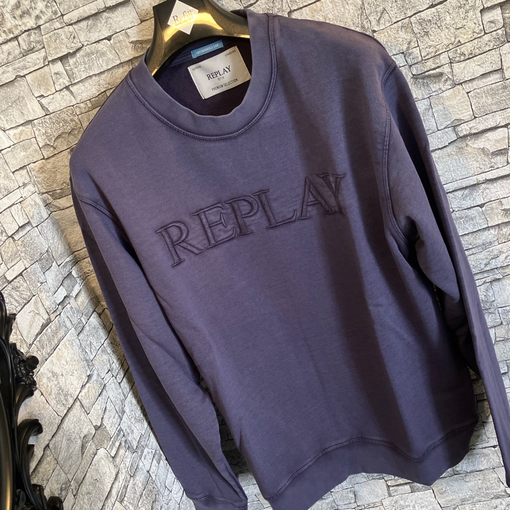 『REPLAY』ダメージ『M6960-792-31900』(リプレイ)大人気トレーナー(1万以上のお買い上げで送料無料)(父の日ラッピング無料)|リ・フィール