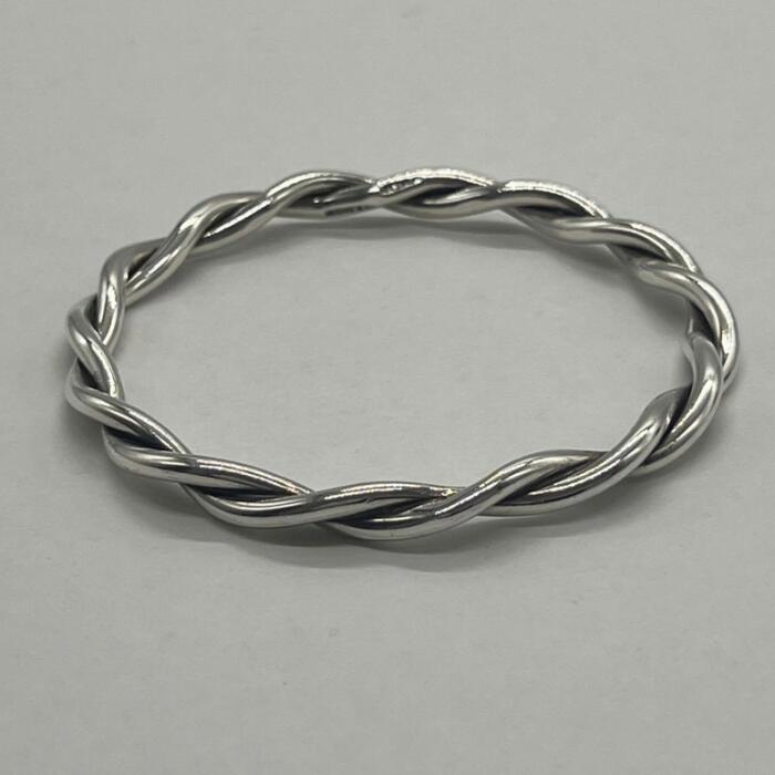 【中古】ティファニー TIFFANY&CO ツイスト バングル SV925 希少 メンズ レディース ユニセックス ヴィンテージ オールド シルバー925 チェーン アクセサリー｜Refind046