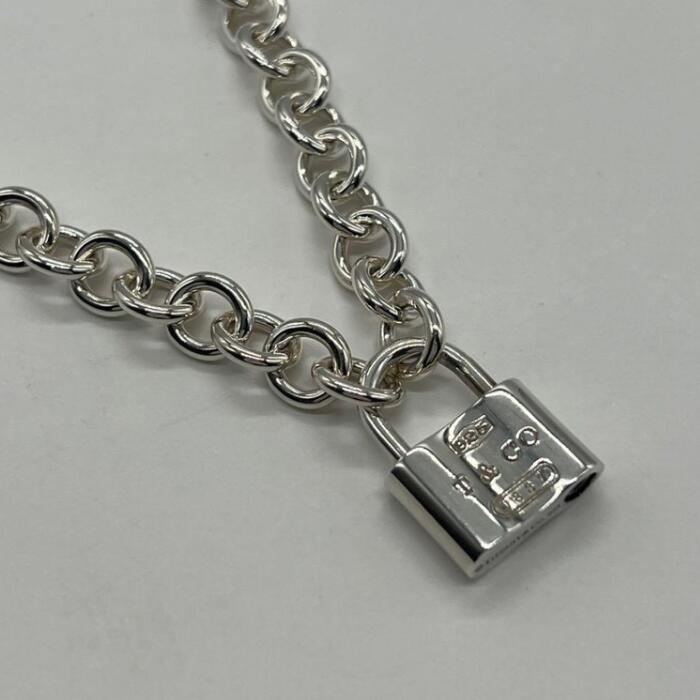 楽天市場】TIFFANY&Co. ティファニー カデナロック ネックレス 鍵