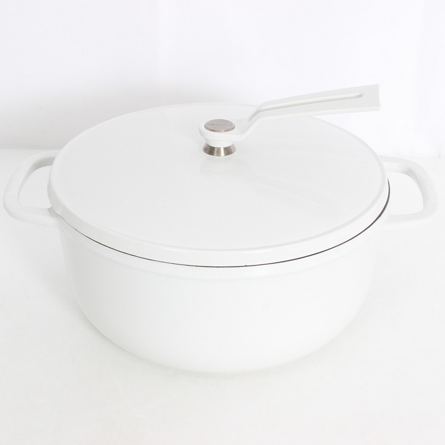 【百貨店SALE！押さえる引き換え証】バーミキュラ オーブンポットラウンド2 22珊 OP2R22S-WH シーソルトホワイト セルフスタンディングリッド 無水 ホーロー 両手なべ 本体 【中古】