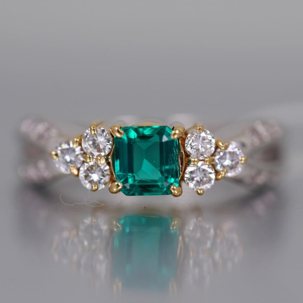 PT/K18　エメラルド0.41ct　ダイヤモンド0.28ct　リング 指輪