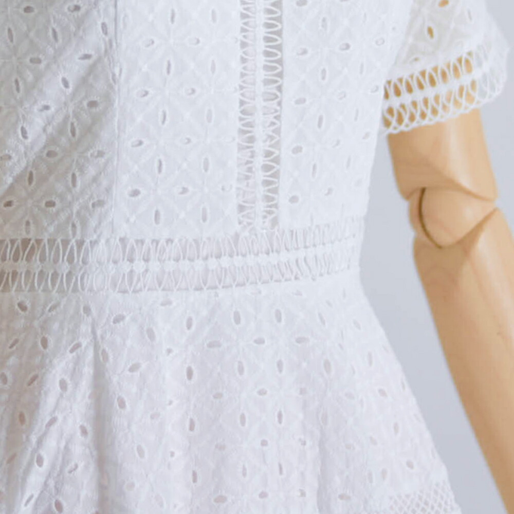 送料無料 レディース 大人 Regina シンプル Petit 送料無料 レース ワンピース S0408 ワンピース 秋 春夏 秋 発表会 演奏会 フォーマル 七五三 お宮参り ワンピース 大人 上品 シンプル きれいめ 結婚式 30代 40代 50代 レディース レジーナ 神戸 ワンピース