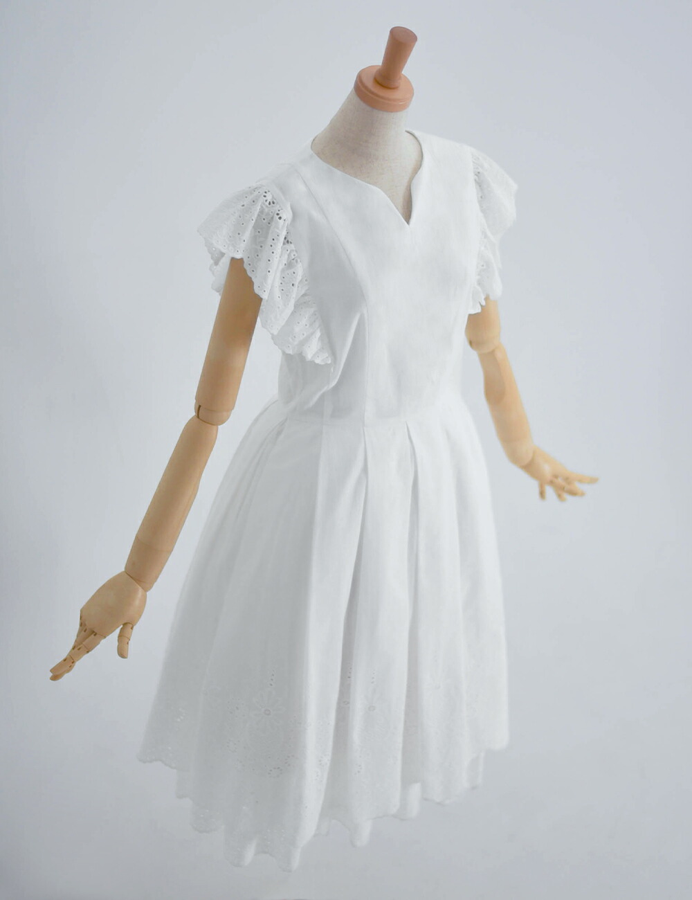 送料無料 一少量 ラ ドンウィリアム テル 26 K21 プリンタン 朱炎 秋日 三冬 オール時分 本拠浄可 フォーマル セブン五三 お宮参り おとな 優艶 瀟洒 易い 美々しいめ 婚姻フォーミュラ マミー 奥書き樽俎 実演会 30田面 40代 50代 レディース レジーナ 神戸 ワンピース