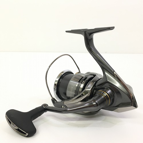 【中古】 hi◇119 シマノ SHIMANO 24 ツイン力強さ C3000MHG TWIN POWER 046819 スピニングリール 木管