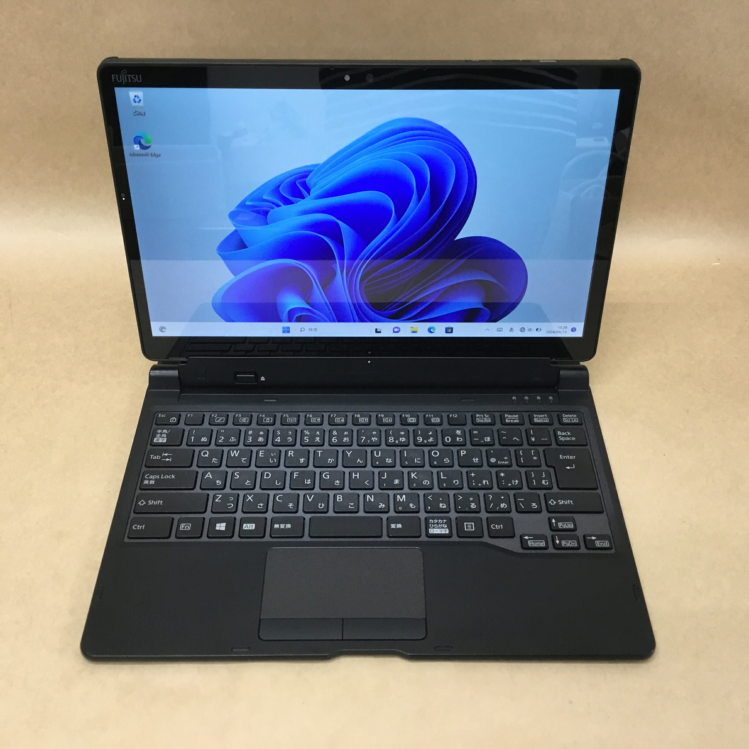 【中古】 富士通 タブレット ARROWS Tab Q738/SB CI5(7300U)-2.6GHZ 4GB 128GB 13.3in WIN11P 無線 BLT カメラ スタイラス ドックKB 送料 無料 14時までの ご注文 即日発送｜Rehan PC